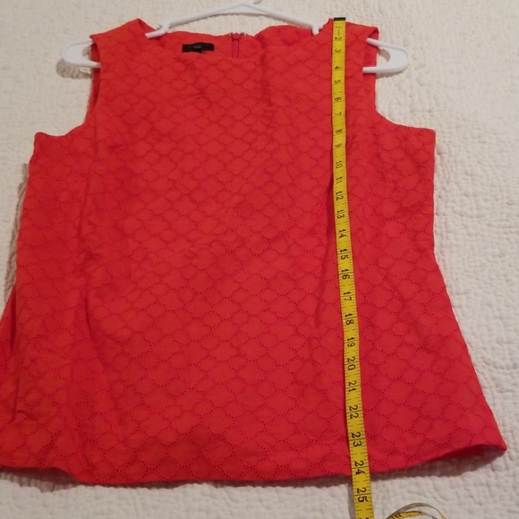Size M petite,  Sleeveless cotton top talbots, red orange color - Picture 3 of 3